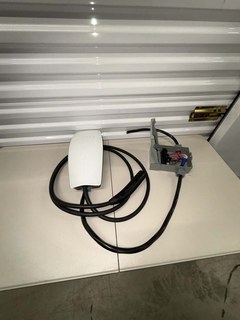 Tesla Gen 3 Wall Connector EV Charger 48A 1457768-00-G NACS w/ Disconnect Box